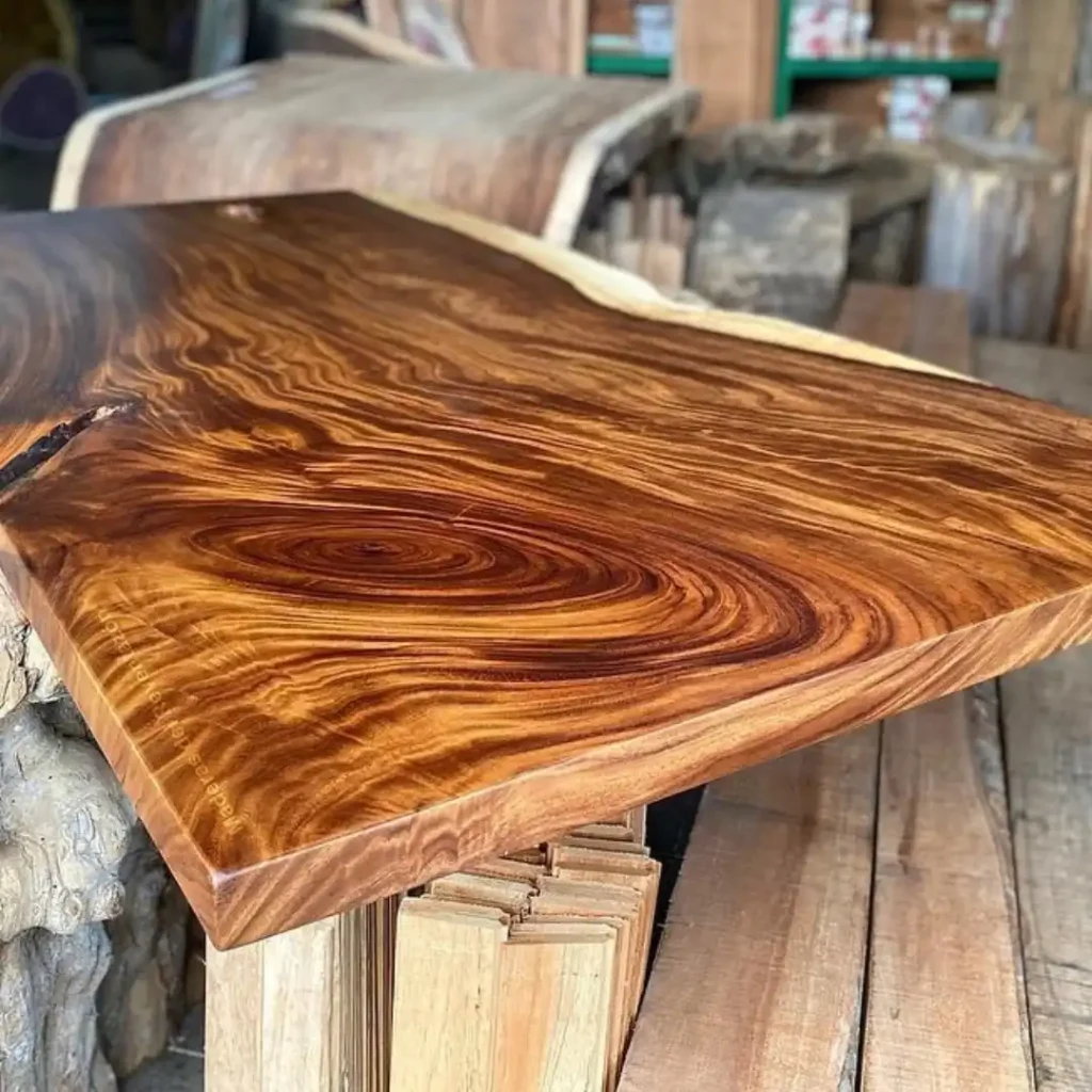 Madera guanacaste 2
