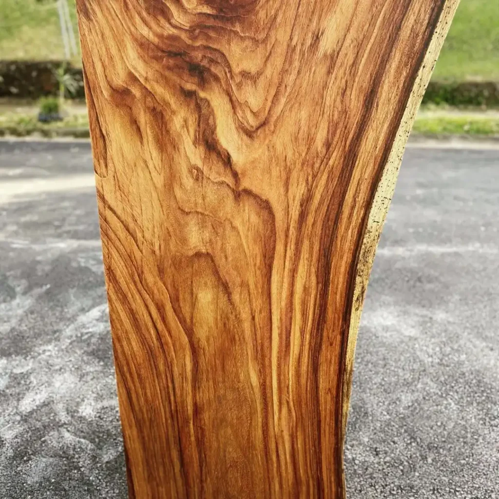 Madera guanacaste 3